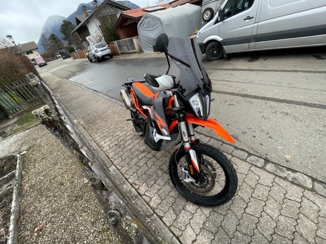 ktm_10